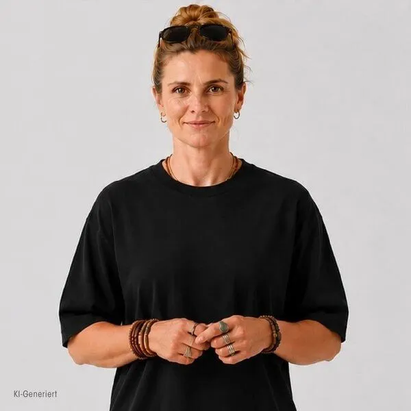 Ethnotek Ethnotek Heavyweight Organic Cotton Oversized T-Shirt, Schwarz, – Produktbild 2 von 3
