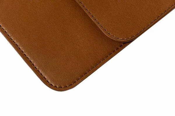 GREVIRO GREVIRO Tablet Tasche aus Kaktusleder (vegan) - für iPad Pro / iPad Air / Surface / Galaxy Tab, Camel braun, – Produktbild 3 von 4