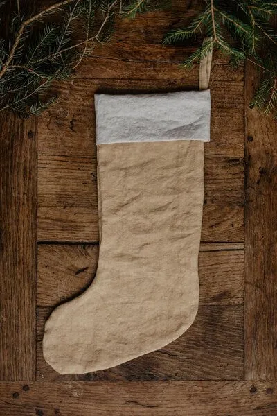 AmourLinen AmourLinen Weihnachtsstrumpf aus Leinen, Gold, – Produktbild 1 von 2