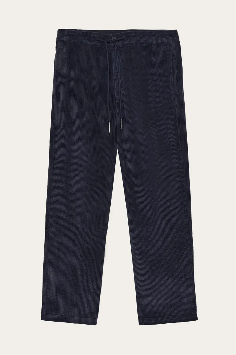 KnowledgeCotton Apparel KnowledgeCotton Apparel Herren vegan Hose Corduroy Fig Comfort Night Sky, Extra dunkelblau, – Produktbild 1 von 1