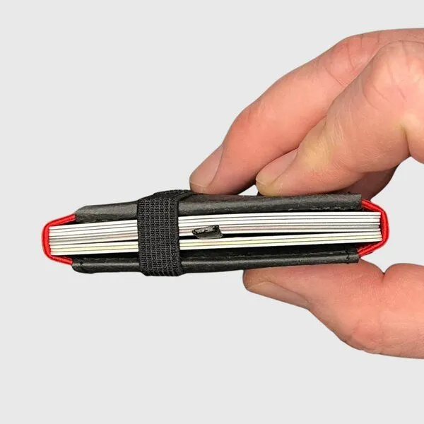 ANDERS & KOMISCH ANDERS & KOMISCH Kleiner Geldbeutel mit Münzfach - MINI PRO Wallet, Schwarz/rot, – Produktbild 3 von 4