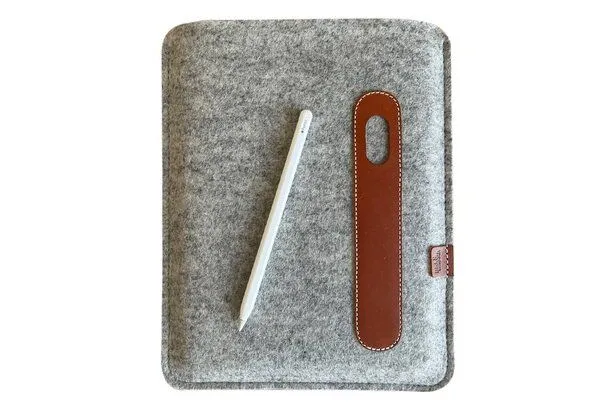 Pack & Smooch Pack & Smooch iPad Pro / iPad Air Hülle SUFFOLK, Hellgrau / hellbraun, – Produktbild 1 von 2