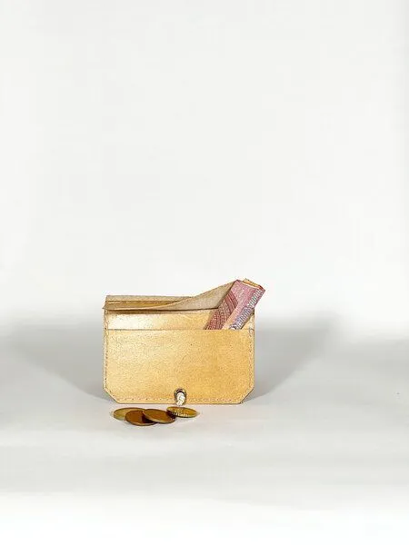 monday market monday market Lederportemonnaie Isaac*dots, Gold-nude, – Produktbild 2 von 4