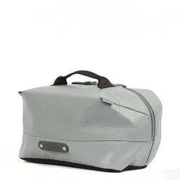 7clouds 7clouds Kulturbeutel Lot 7.4 – Produktbild 1 von 1