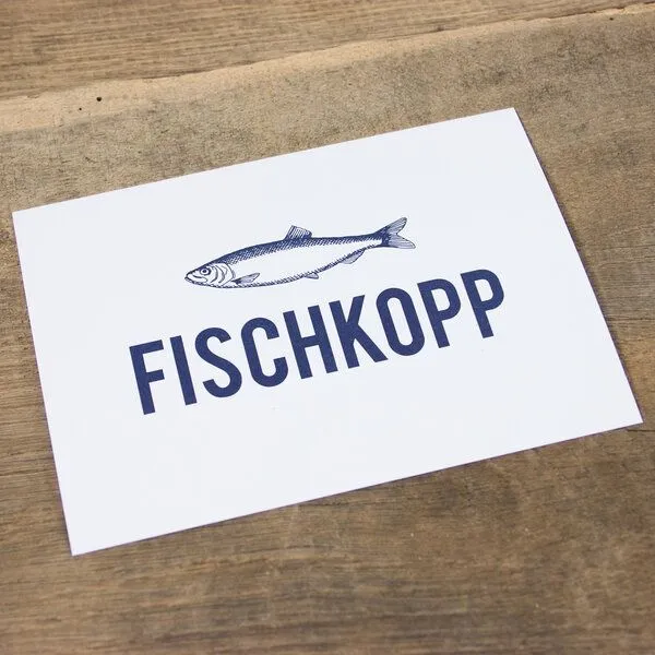 Bow & Hummingbird Bow & Hummingbird Postkarte Fischkopp – Produktbild 2 von 2