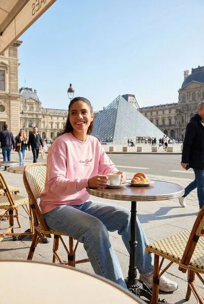 THE FACE OF ELEMENTS The Face of Elements Paris Stroll Oversized Fit Sweatshirt aus 100% Bio-Baumwolle, Soft rose (rosa), – Produktbild 2 von 4