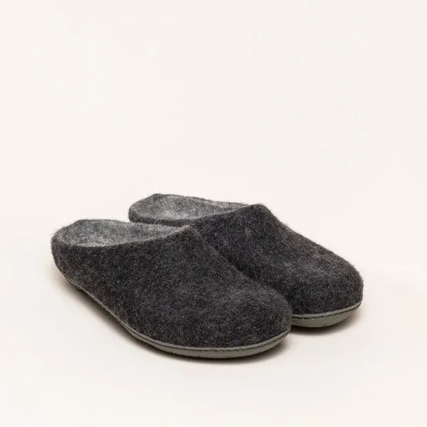 Magicfelt Magicfelt Filz-Hausschuh 736 aus 100% Merino-Wolle Pantoffel für Damen & Herren mit Gummi-Sohle, Anthrazit, – Produktbild 1 von 4