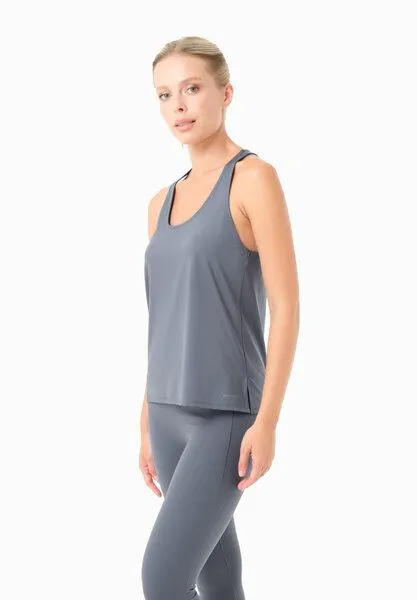 ORGANICATION ORGANICATION TINNA | Sportliches Tanktop aus recyceltem Polyamid, Soft indigo, – Produktbild 1 von 4