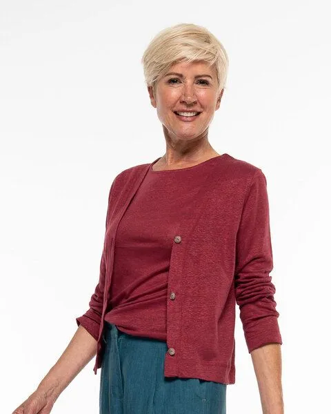 Alma & Lovis Alma & Lovis Eleganter Cardigan aus 100% Leinen-Jersey | Leinen Jersey Jacket, Rumba (rot), – Produktbild 3 von 4