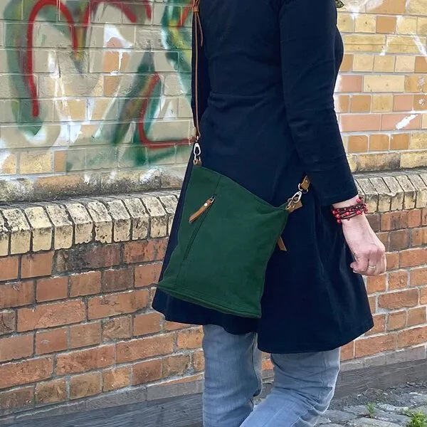 Dragolina Dragolina Crossbody Schultertasche Robin, Tanne (dunkelgrün), – Produktbild 3 von 4