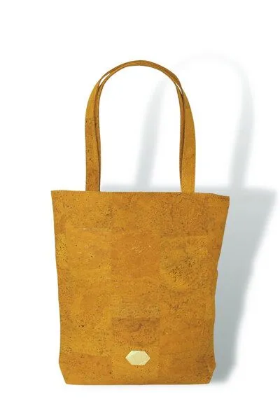 MATES OF NATURE MATES OF NATURE Korktasche Shopper – Große Handtasche aus Kork, Mustard (gelb), – Produktbild 1 von 4