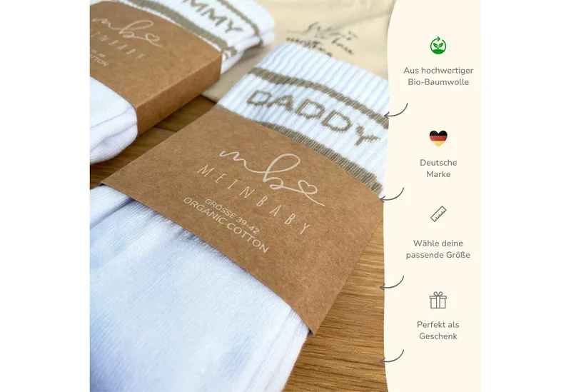 MeinBaby123® Tennissocken Geschenkset Schwangerschaft, Geschenk zur Geburt & Baby Shower (Set, 3 Paar Socken inkl. Baumwollsäckchen und Karte) Geschenkidee frischgebackene Eltern, Mama Papa Baby, Beige, – Produktbild 3 von 5