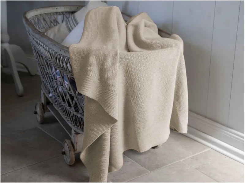 HANS NATUR HANS NATUR Babydecke Bio-Baumwolle Perlenstrick Maße 80 x 95 cm, Braun, – Produktbild 2 von 2