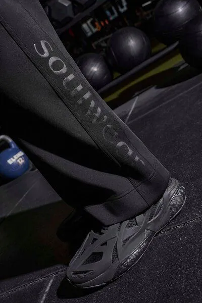 Soulwear Soulwear Yoga / Sport Hose Balanced aus recyceltem Spacer-Material, Schwarz, – Produktbild 4 von 4