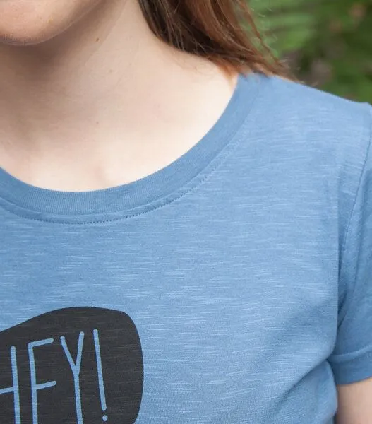 päfjes päfjes Hey Oskar Otter - Frauen T-Shirt - Fair gehandelt aus Baumwolle Bio - Slub Blau – Produktbild 4 von 4