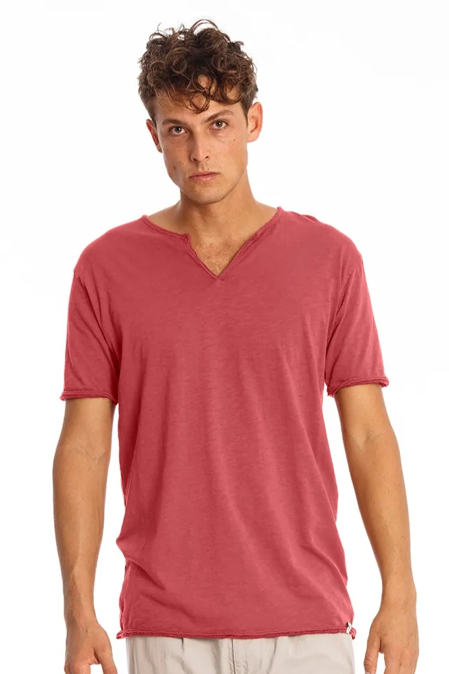 RAVENS VIEW IBIZA RAVENS VIEW IBIZA Herren vegan T-Shirt Eros Erde Rot, Rot, – Produktbild 2 von 2