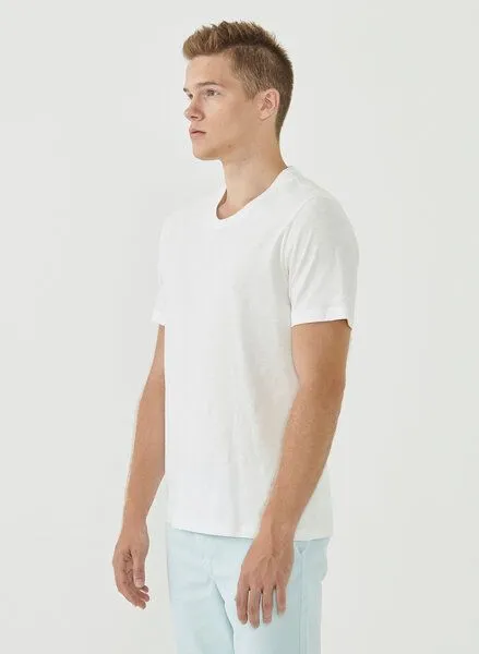 ORGANICATION ORGANICATION Basic T-Shirt aus Bio-Baumwolle mit V-Ausschnitt, Off white, – Produktbild 3 von 4
