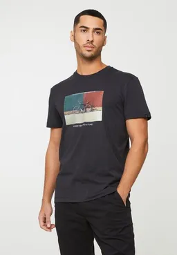 recolution Herren T-Shirt aus Bio-Baumwolle - AGAVE BIKE WALL - recolution – Produktbild 1 von 1