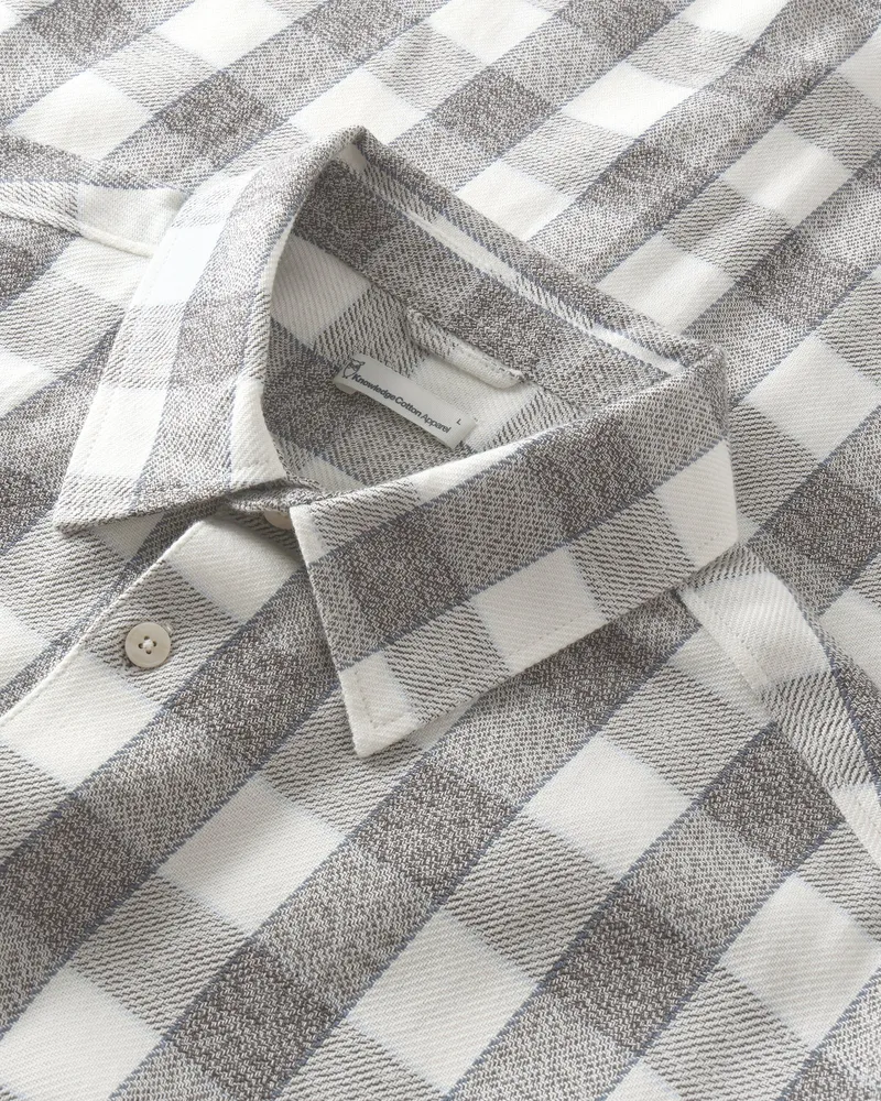 KnowledgeCotton Apparel KnowledgeCotton Apparel Herren vegan Hemd Loose Check Weiß Kariert, Weiß, – Produktbild 1 von 2