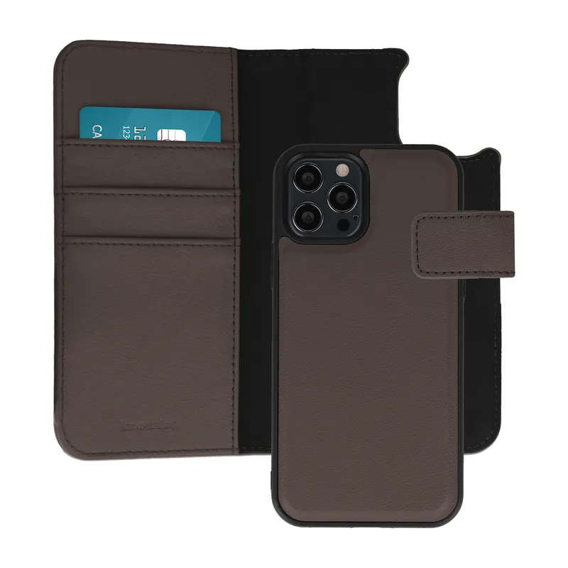 imoshion imoshion Herausnehmbare 2-in-1 Luxus-Bookcase für das Apple iPhone 12 (Pro), Braun, – Produktbild 1 von 1