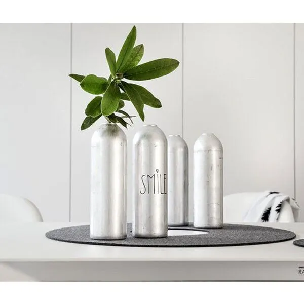 werkvoll by Lena Peter werkvoll by Lena Peter Upcycling Feuerlöscher Kerzenhalter/Vase FIRE - neutral, Weiß, – Produktbild 1 von 4