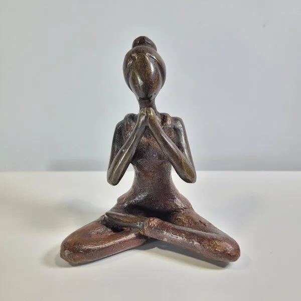 Moogoo Creative Africa Moogoo Creative Africa Bronze-Skulptur Yoga "Danielle" | by Hamidou | Unikate, Braun, – Produktbild 2 von 3