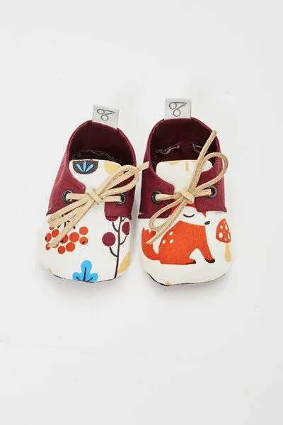 bobbé bobbé vegane Baby-Schuhe aus Bio-Baumwolle – Forest Tales, Rot, – Produktbild 2 von 4