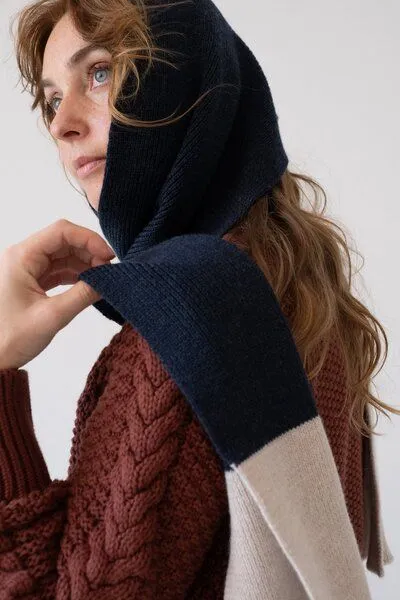 TIRALAHILACHA TIRALAHILACHA Tayo chunky wool scarf in two-tone, Blau, – Produktbild 1 von 4
