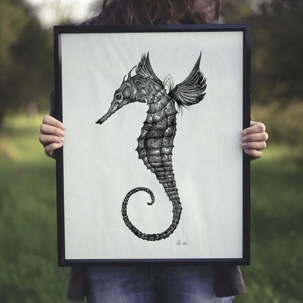 LIGARTI Kunstdruck »Seepferdchen« von LIGARTI | A4, A3 oder A2 | Wandbild | Poster | Kunst – Produktbild 1 von 4