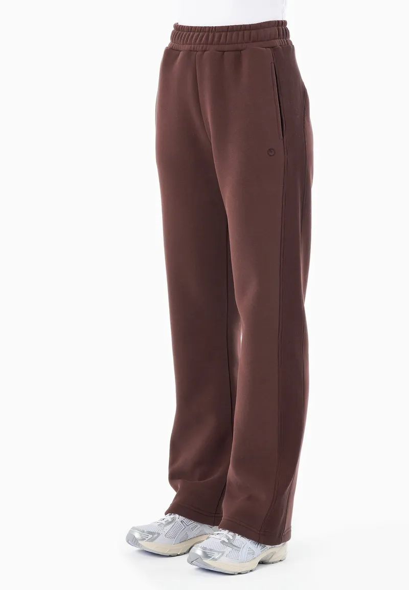 ORGANICATION ORGANICATION Damen vegan Sweatpants Polly Bitter Chocolate, Braun, – Produktbild 1 von 2