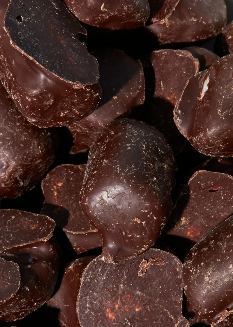 KoRo Kokoskugeln in dunkler Schokolade 1 kg – Produktbild 4 von 5