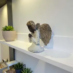 Moogoo Creative Africa Moogoo Creative Africa "Petit ange" von Hamidou | Kleiner Engel aus Bronze | Weiß | Unikat aus Burkina Faso – Produktbild 1 von 1