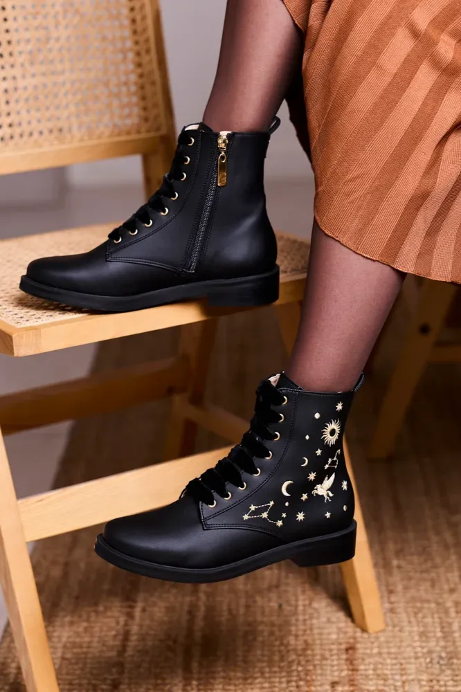 Minuit Sur Terre Minuit Sur Terre Damen vegan Stiefel Galaxie Astro Schwarz, Schwarz, – Produktbild 2 von 2