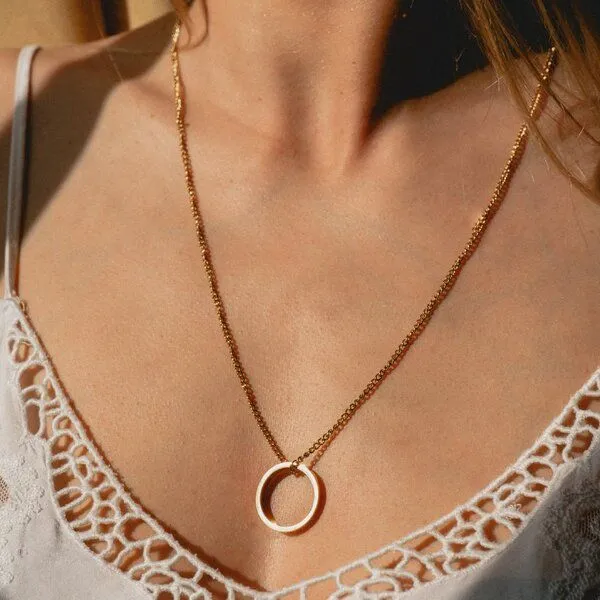 Divasya Divasya Vergoldete Kette mit Ring | Good Karma comes back – Produktbild 2 von 4