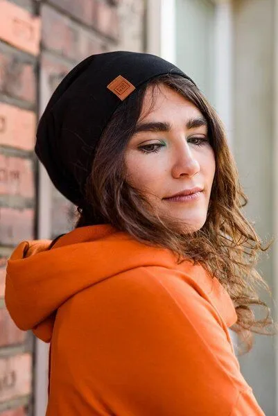 KOKOworld Mütze Basic Black – Klassische Beanie – Warm – Baumwolle mit Elasthan – 100% in der EU fair produziert – KOKOworld, Schwarz, – Produktbild 4 von 4