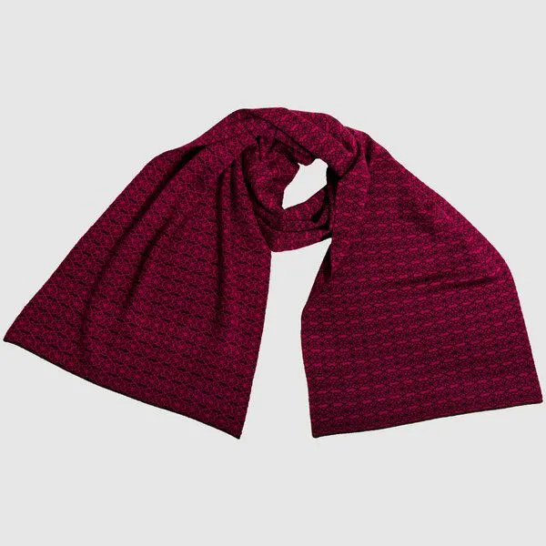 LANARTO slow fashion LANARTO slow fashion Schal Muster 'Blüte' zweifarbig gestrickt aus mulesingfreier Merinowolle, Fuchsia, – Produktbild 3 von 3
