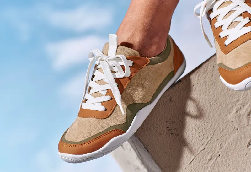 Lascana Sneaker, Beige/grün, – Produktbild 1 von 2