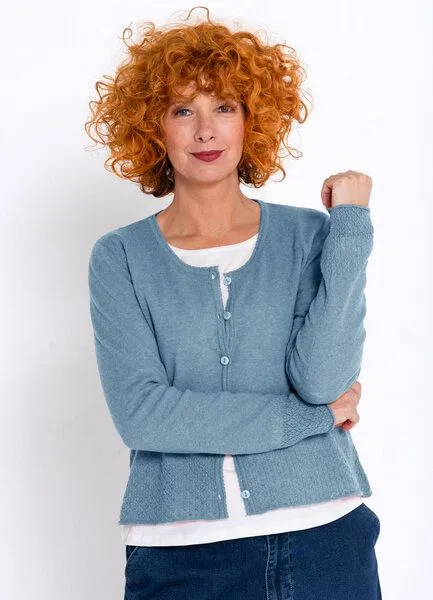 Heidekönigin Heidekönigin Strickjacke mit Ajourkante - GOTS, Graublau, – Produktbild 1 von 3