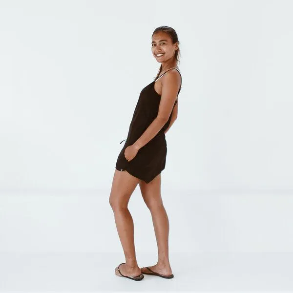 The Driftwood Tales The Driftwood Tales Mini-Jumpsuit aus Jerseystoff/recycelt in den Farben Gelbgrün und Schwarz, Schwarz, – Produktbild 2 von 3
