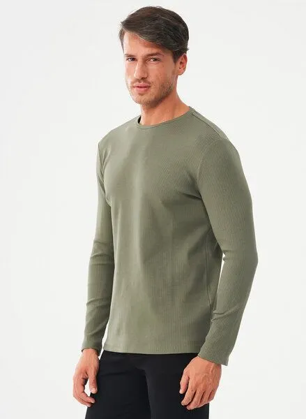 ORGANICATION ORGANICATION Geripptes Langarmshirt aus Bio-Baumwolle, Khaki, – Produktbild 3 von 4