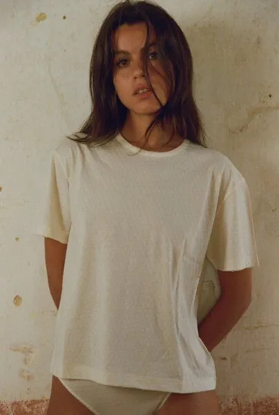 Nénés Nénés Zeitloses T-Shirt, Ecru, – Produktbild 1 von 4