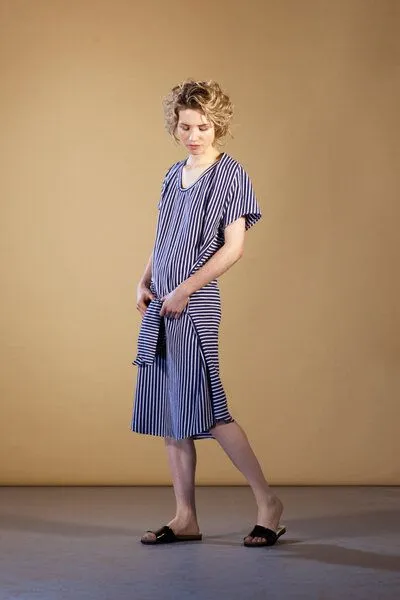FORMAT FORMAT ZIGN Kleid, Blau weiß gestreift, – Produktbild 2 von 2