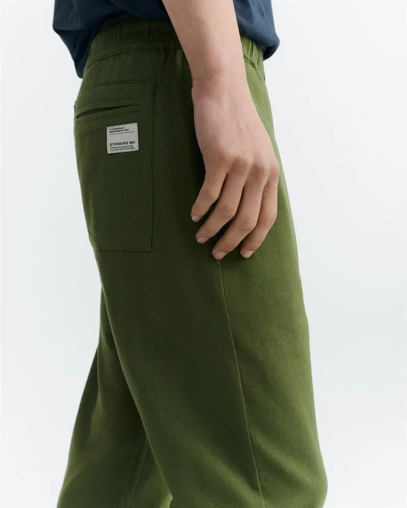 thinking mu Thinking MU Herren vegan Hose Light Travel Kentia Grün, Grün, – Produktbild 1 von 2