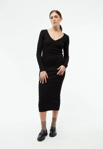Givn Berlin Givn Berlin Geripptes Kleid GBCORINNA slim Fit aus Bio-Baumwolle, Black, – Produktbild 2 von 4