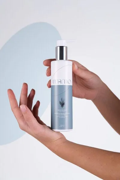 Manulena Manulena Pflegende Handcreme Wamo 250 ml mit Algen- und Planktonextrakten – Produktbild 2 von 3