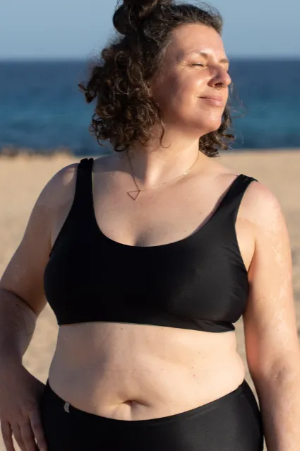 Inaska Inaska Damen vegan Bikinioberteil Reversible Pure Black Khaki, Schwarz, – Produktbild 2 von 2