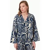ORGANICATION ORGANICATION Bluse aus LENZING ECOVERO mit Muster – Produktbild 1 von 1