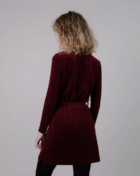 Brava Fabrics Brava Fabrics Velvet Belted Dress Prune – Produktbild 4 von 4
