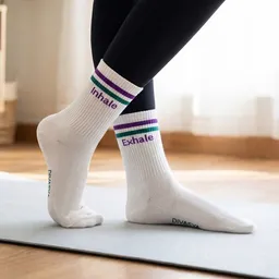 Divasya Divasya Socken mit Yoga Motiv | Inhale Exhale | purple strip – Produktbild 1 von 1