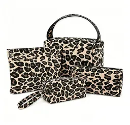 Agger Kulturbeutel Kosmetiktasche für Damen,Make-up-Tasche, tragbare (4-tlg), tragbare Kosmetiktasche mit Leopardenmuster,Waschbeutel, Beautycase – Produktbild 1 von 1